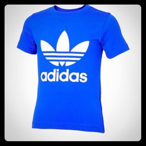 Adidas t shirt